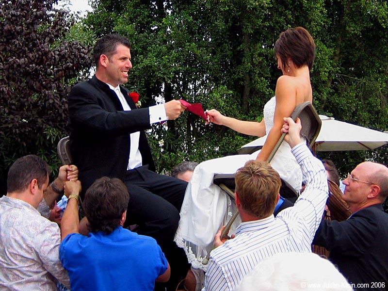 Now <i>that's</i> what I call Jewish tradition.  230lbs or not, J's going for a ride. 