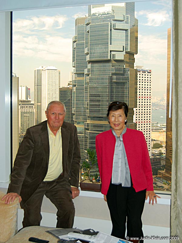 Joe and Selene with the little banzai tree I got for them at the Flower St Market : ) 