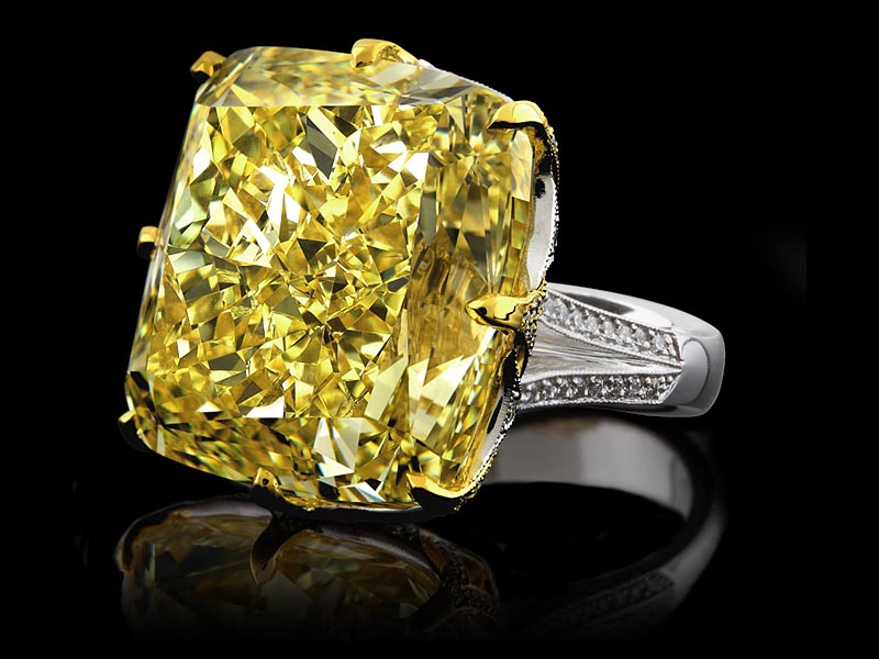Just one of the many, many magnificent pieces they have in stock.  This ring alone would be almost enough for me to retire.  Damnit. 