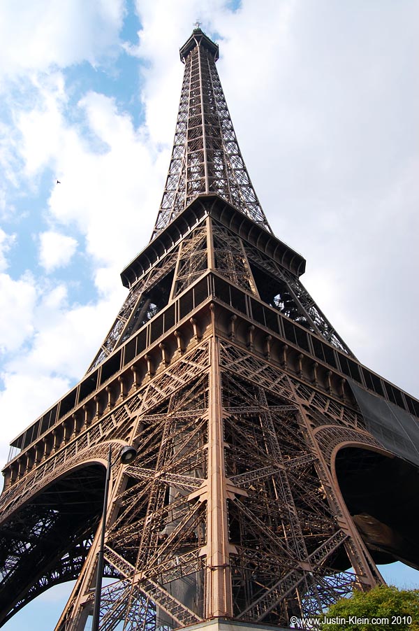 The most widely recognized monument in the world.
