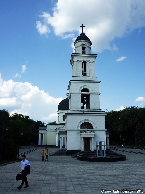 Nativity Cathedral, one of Chişinău's 'must-see' monuments.