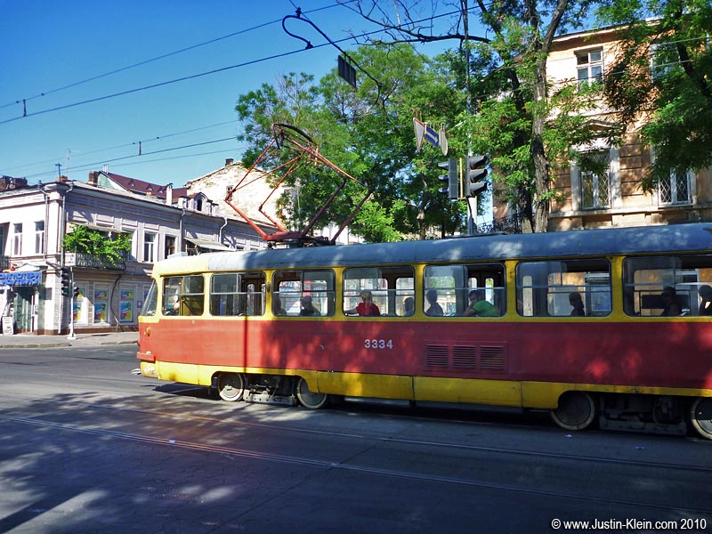 The tram to Arcadia beach.