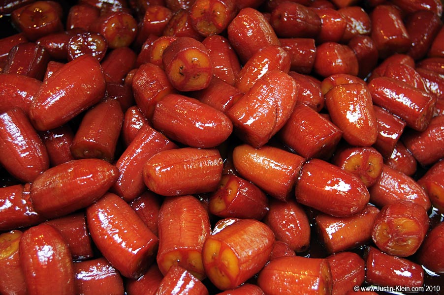 Red glazed bananas.