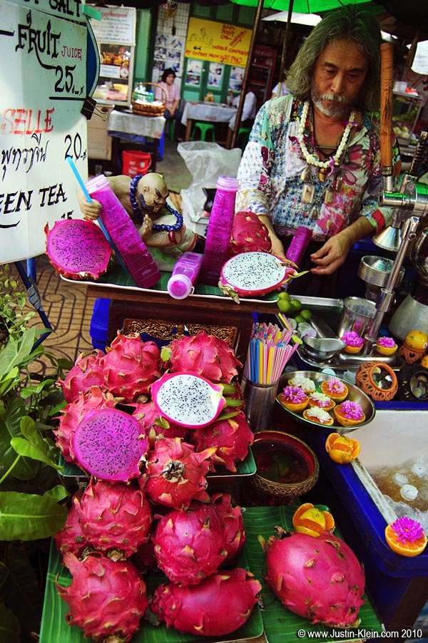 Fresh Dragonfruit juice.