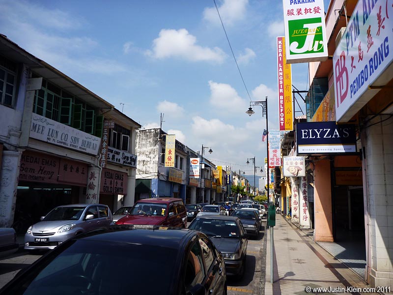 A street in Chinatown.