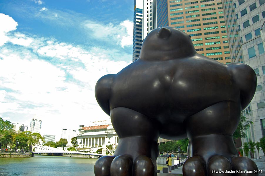 Fernando Botero’s Bird, the most famous sculpture on Sculpture Walk.