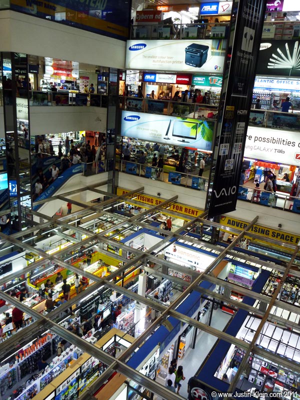 Sim Lim Square: Heaven for nerds.